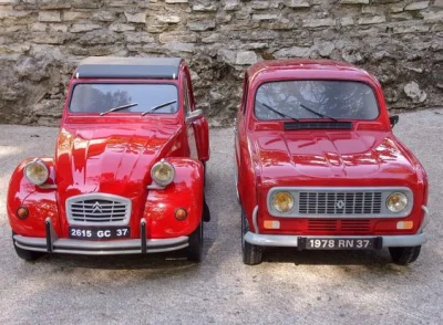 francuskie - Citroen 2CV i Renault 4
pierwszy zmotoryzował francuską prowincję, drug...