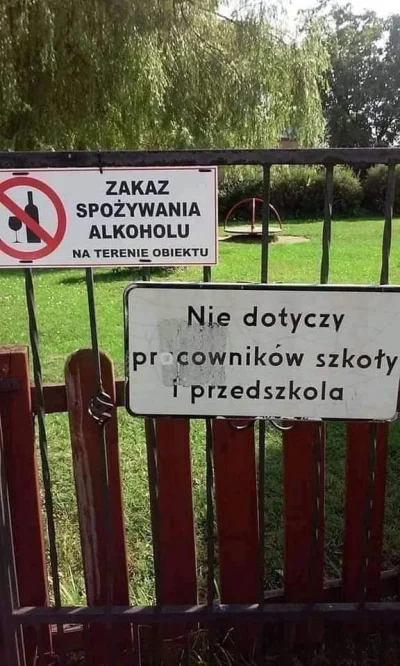 Sultanat_Muszelki - Bo dzieci na trzeźwo są nie do przyjęcia ( ͡° ͜ʖ ͡°)

#humorobraz...