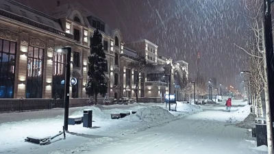epll - Jeśli ktoś nie ma okien to status śniegu: pada #katowice