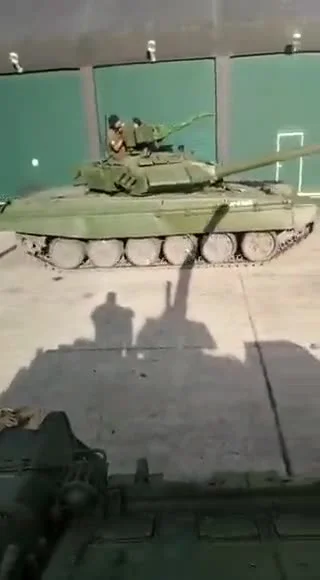 ZapomnialWieprzJakProsiakiemByl - @Aleale2: Mieli 200 sztuk T-90 w magazynach z niedo...