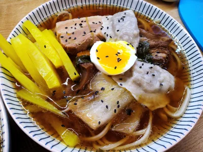 mielonkazdzika - Znowu mam japonska zupe, tym razem z polskim akcentem w postaci wigi...