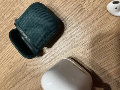 lazysoul - Spadły mi #airpods i ten zawias się skrzywił. Naprawią mi to z gwarancji? ...