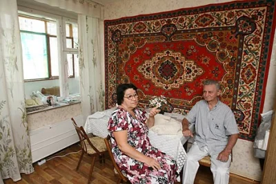 trzaichlac69 - @maks112: ruski dywan polecam, taki co wieszają na ściany. Czy to bard...