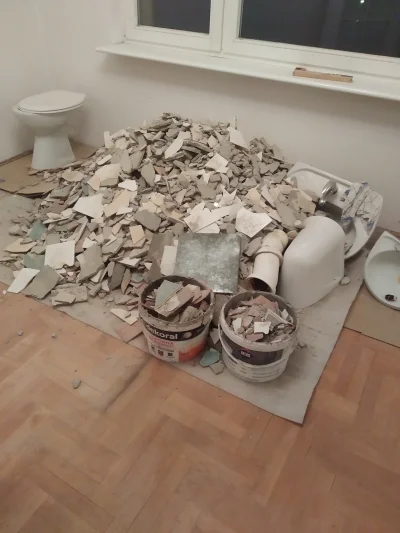 Smarek37 - Mirki od #remontujzwykopem klient chciał przenieść łazienkę do pokoju, wię...
