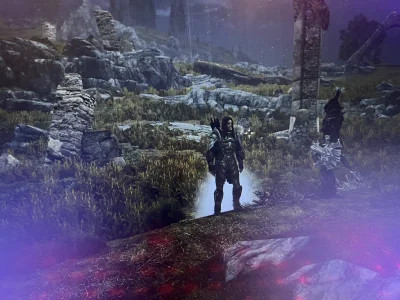 joekey - #skyrim #bug
Ktoś coś jak usunąć tenkurz pył pod nogami postaci? Barwa jest...