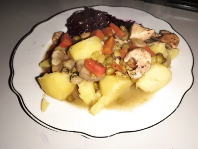RiverStar - Pierś z kurczaka, ziemniaki, buraczki, warzywa i pieczarki 
#jedzzwykope...