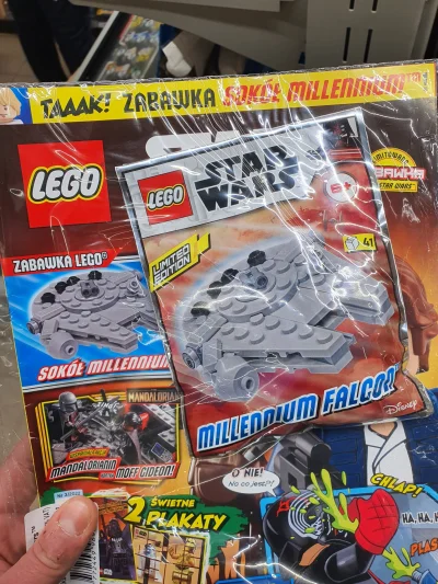 Cisek44 - Mini sokół z lego w żabce 

#lego #starwars #legostarwars