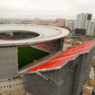 Megasuper - Stadion w Rosji nie spełniał standardów FIFA na mundial, więc dodali 8 ty...