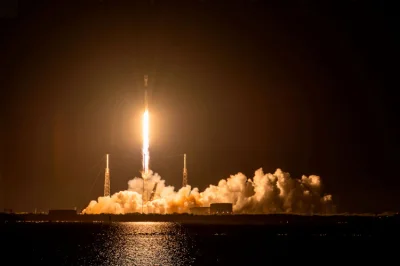 yolantarutowicz - Rakieta Falcon 9 po raz sześćdziesiąty siódmy wyniosła satelity glo...