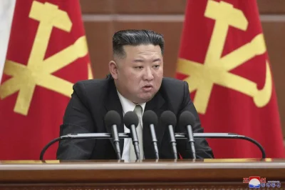 smooker - #korea #kim #jatylkocopypast
 Kim Dzong Un ogłosił swoje plany na następny...