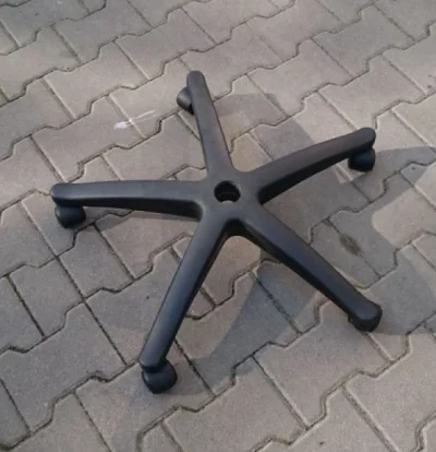hmmmmn - Kto chciał pożyczyć drona na rewir? 

#iwonawieczorek #csiwykop #kryminaln...