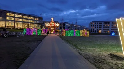 Centka - @mba: @tomek27: To ta słynna dzielnica Wilanów w #warszawa Przejeżdzałam w d...