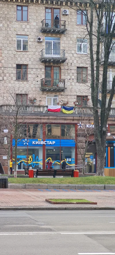 Ja-qb - Centrum Kijowa, zaraz obok Majdanu.
Czy to jeszcze #ukraina ?