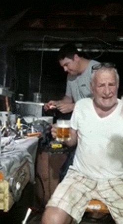 xBARTEXx - Wszystkiego dobrego w nowym roku (。◕‿‿◕。)
#sylwesterzwykopem