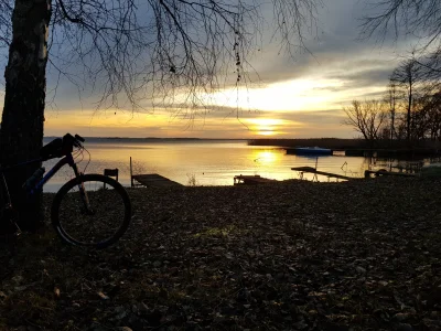 Mindfock - 103 + 41 = 144

Miało być noworoczne 100km, ale widziałem post @Hipodups p...