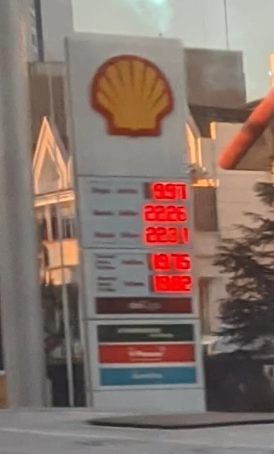 djsun - Teraz Ankara
4,2 lira to 1zl
Część Turcji to Europa, więc kto ma tańsze paliw...