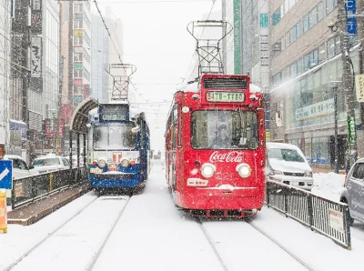 nowyjesttu - Sapporo, Japonia. Tramwajem przez miasto.

#japonia #tramwaje #kolej #...