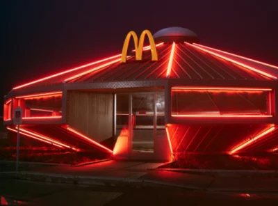 cocamide - @4ntymateria: Restauracja McDonald's w Roswell, 
#USA, 1990 #stanyzjednocz...