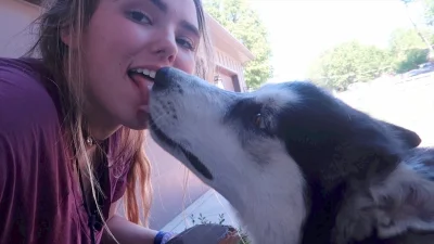 pieszczosnkiemnaglowie - I kissed a dog and I liked it! (｡◕‿‿◕｡)
#dogpill #loveislov...