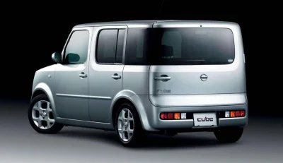 Lardor - @Palladyn400: nissan cube