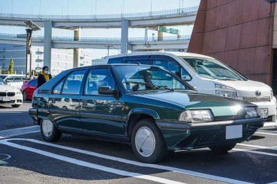 francuskie - Citroen BX

#citroen #samochody #motoryzacja