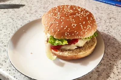 wonsz337 - #gotujzwykopem #burger zrobiłem sobie cheesburgera takiego