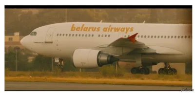 Springfield - @Mpocieszka: Brad Pitt pod koniec filmu ucieka samolotem Belarus Airway...