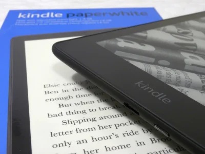 Cyfranek - Przeceniono czytniki Kindle Paperwhite 5. Niewiele, ale zawsze coś: http:/...
