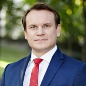 stefan_pmp - @blunch: Tarczyński chce mieć dłuższego niż ma, kobiety go nienawidzą [Z...