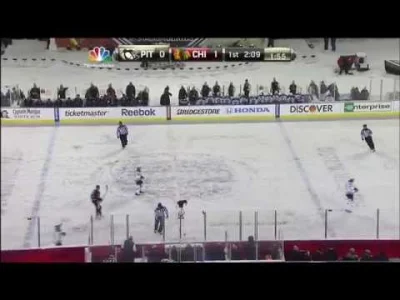 GuziQ - @ekjrwhrkjew: było kilka takich spotkań w NHLu, że nawalało pięknie śniegiem ...