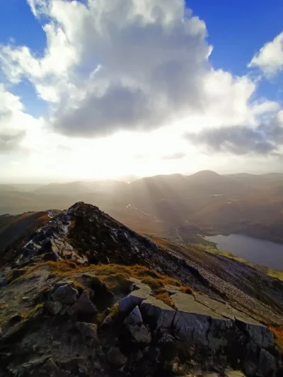 amebazupelna - #projektdonegal #irlandia #pogoda #earthporn
Na mount Errigal dzisiaj ...