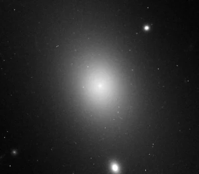 wakxam - W gwiazdozbiorze Panny znajduje się największa odkryta galaktyka IC 1101 w w...
