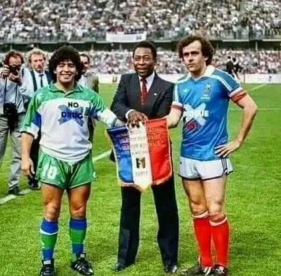Stanley89 - Rok 1986
Platini "nie korupcji"
Maradona " nie narkotykom" 

Wyszło jak z...