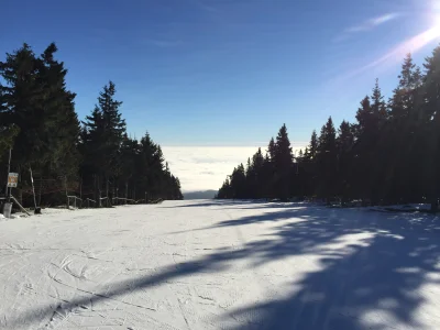 miszczu_blady - #raportpogodowy #narty #snowboard

Byłem wczoraj w Jańskich Łaźniac...