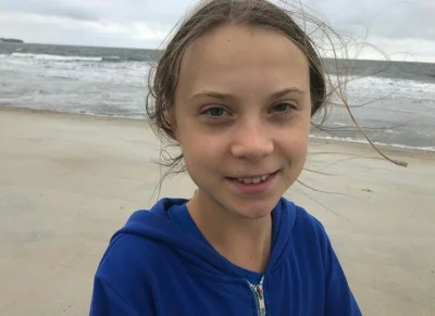 DziecizChoroszczy - #codziennagretathunberg 37/10000
Na plaży, na plaży fajnie jest (...