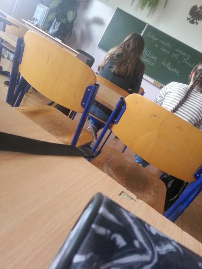 Pelet - Ucze sie w szkole zeby nauczyciele mieli na bułki, wędliny itd.
#heheszki #b...