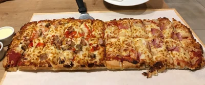 O.....9 - Nie ma lepszej pizzy niż #pizzahut a jeszcze teraz "nowość" XD 
BIG DIPPER...