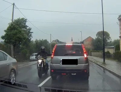 panzielony - TLDR: motocysklista urwał lusterko w samochodzie. Szukamy sprawcy.

Wr...