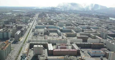 waro - @obcx: Norylsk:

- miasto założone przez więźniów, którzy trafili do tamtejs...