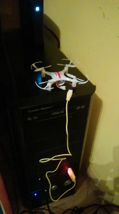 daczka92 - Przyszedł do mnie quadcopter z bangood eachine h8 mini. Pierwszy lot za mn...