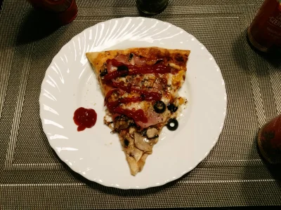 toffik21 - Jedzcie ze mną pizzę ( ͡° ͜ʖ ͡°)
#pokazjedzenie #pizza