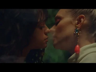 Syn_JankaW - Major Lazer - Blow That Smoke (Feat. Tove Lo) (Official Music Video)

...