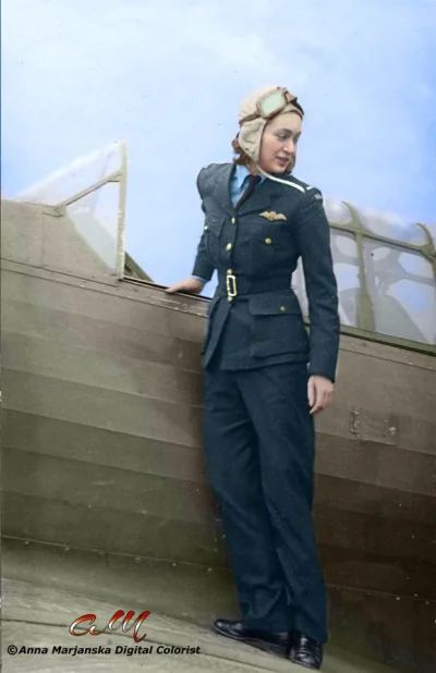 brusilow12 - Porucznik Jadwiga Piłsudska jako pilot w siłach RAF


#fotohistoria #...