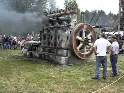 N.....h - Silnik Fairbanks Morse Model 32D z 1936 roku. Piękny dźwięk.
#silnikiboner...