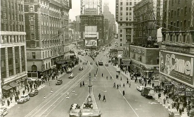 N.....h - #timessquare #fotohistoria #lata30