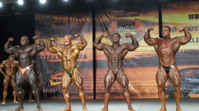 m.....r - Właśnie ruszyła kategoria men's bodybuilding open na IFBB Tampa Pro 2015. J...