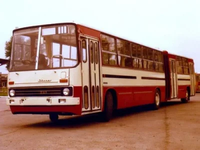 linoleum - #autobusyboners #ikarusnadzis #ciekawostki 

"Ikarus 281 – 16,5-metrowy wę...