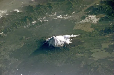 blogger - #ciekawostki #japonia #iss #geografia 

Góra Fuji z ISS ( ͡° ͜ʖ ͡°)