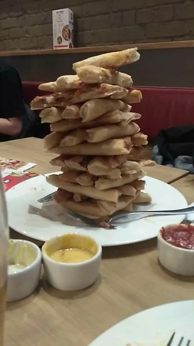 Tomozo - Taki tam #festiwalpizzy w #pizzahut
Zagra ktoś ze mną w #jenga?