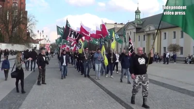 B.....d - a skad tego barana z bialymi sznurowkami przywialo? ojciec poszedl w wyjsci...